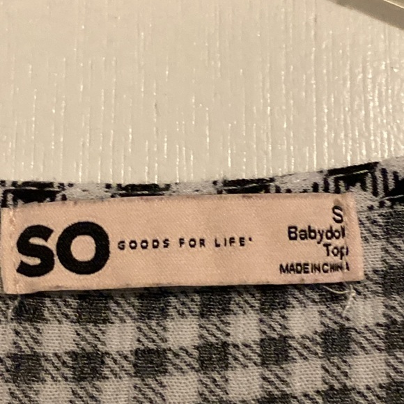 SO Juniors Front Cinch Babydoll Top - Picture 3 of 5